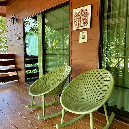 Maewin Guesthouse And Resort Ban Huai Rin Extérieur photo