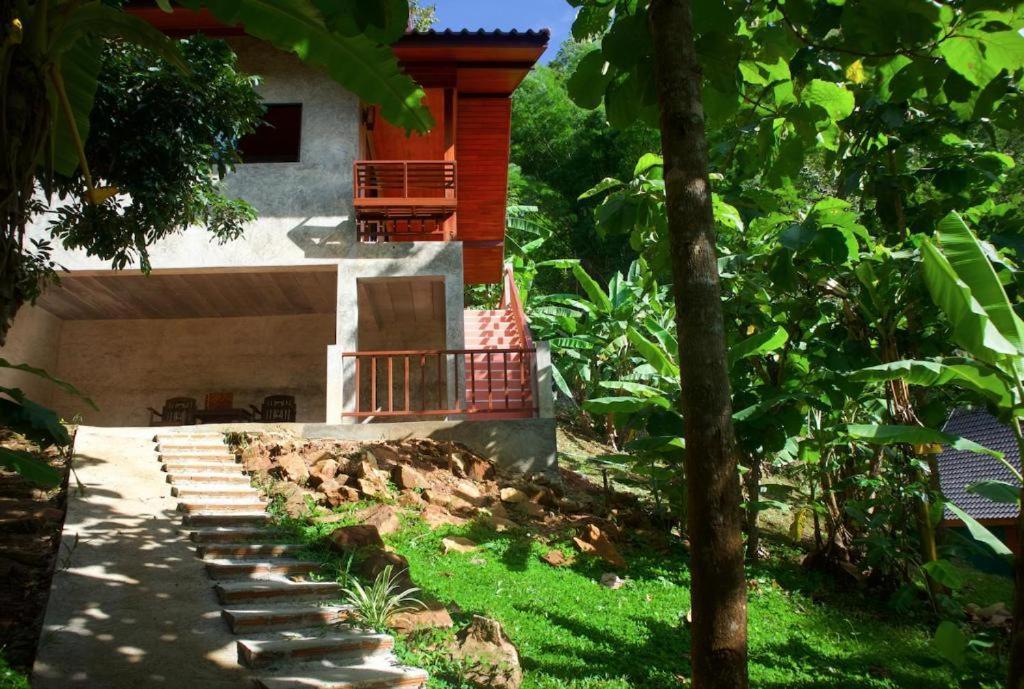 Maewin Guesthouse And Resort Ban Huai Rin Extérieur photo
